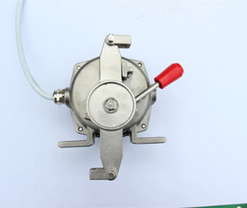 防腐拉線開關(guān).jpg 防腐拉線開關(guān).jpg