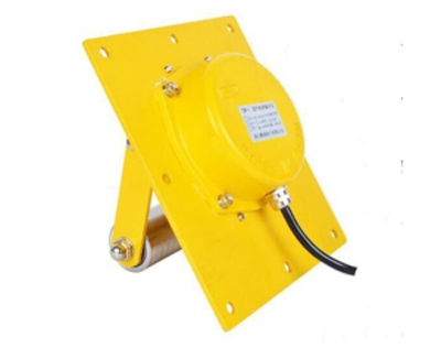 帶式輸送機防偏開關(guān)PK-12-30兩級跑偏開關(guān)、帶式輸送機用兩級跑偏開關(guān)視頻HRP